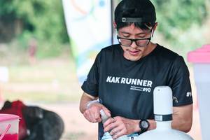 BIB: 
                            <button type="button" onclick="openModal(28105947)" class="btn btn-primary btn-sm float-right btn-popup" data-toggle="modal" data-target=".modal-high-quality">
                        <i class="fas fa-shopping-cart"></i> Add to Cart
                    </button>
                                            <button type="button" onclick="isThisMe(28105947, true)" class="btn btn-success btn-sm float-right btn-popup btn-isme hidden" data-toggle="tooltip" data-placement="bottom" title="นี่คือรูปของคุณใช่ไหม คลิกที่นี่เพื่อเอาเข้าอัลบั้ม">
                        <i class="fas fa-plus"></i> Add to album
                    </button>
                    <button type="button" onclick="isThisMe(28105947, false)" class="btn btn-warning btn-sm float-right btn-popup btn-isnotme hidden">
                        <i class="fas fa-ban"></i> Remove from album
                    </button>